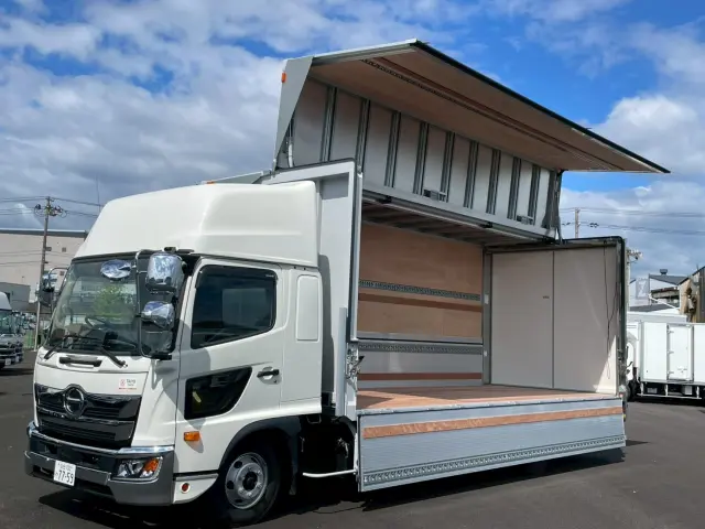 日野 レンジャー 2PG-FD2ABG(2WD)の写真1