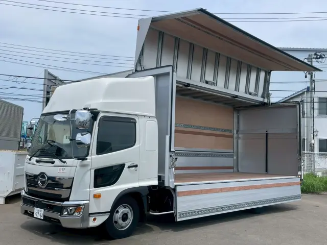日野 レンジャー 2PG-FD2ABG(2WD)の写真1