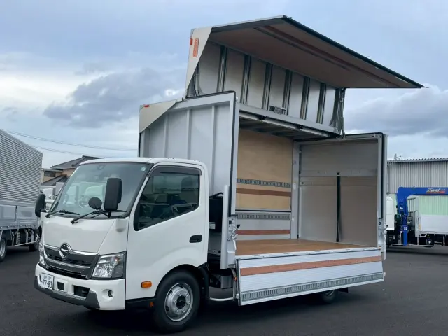 日野 デュトロ 2KG-XZU712M(2WD)の写真1