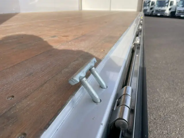 日野 レンジャー 2PG-FD2ABG(2WD)の写真18