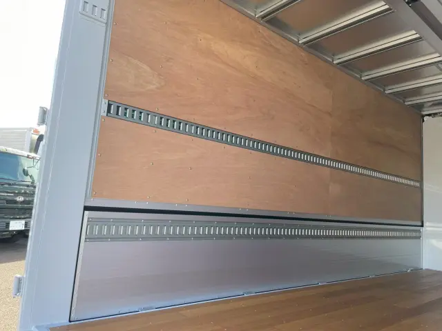 日野 デュトロ 2KG-XZU722M(2WD)の写真11