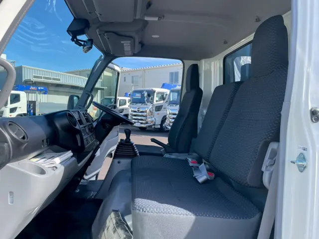 日野 デュトロ 2KG-XZU722M(2WD)の写真28