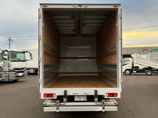 日野 デュトロ 2KG-XZU722M(2WD)の写真19