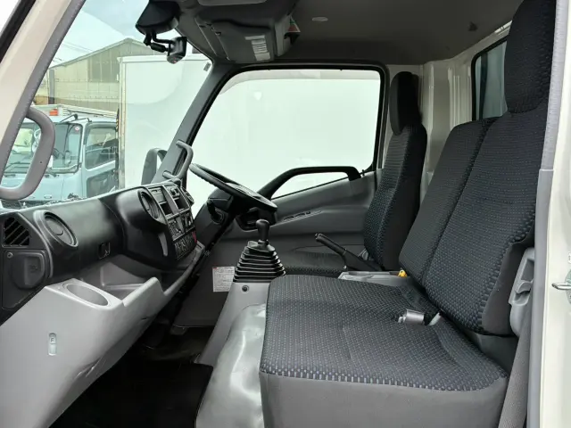 日野 デュトロ 2KG-XZU722M(2WD)の写真43