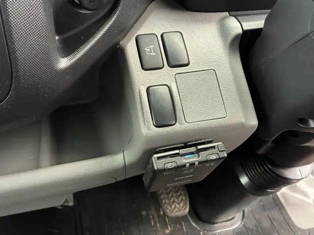 日野 デュトロ 2KG-XZU722M(2WD)の写真46