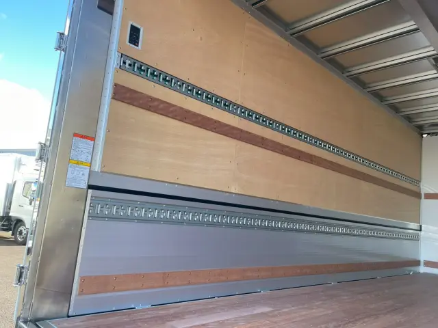 日野 レンジャー 2PG-FD2ABG(2WD)の写真11