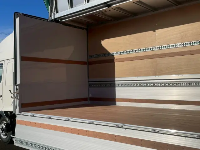 日野 レンジャー 2PG-FD2ABG(2WD)の写真16