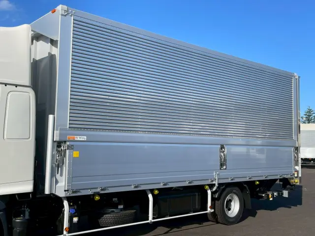 日野 レンジャー 2PG-FD2ABG(2WD)の写真8