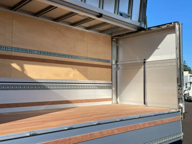 日野 レンジャー 2PG-FD2ABG(2WD)の写真20