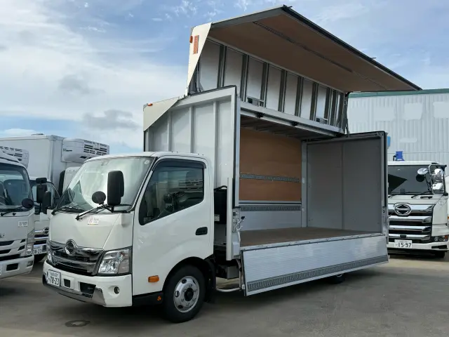 日野 デュトロ 2KG-XZU722M(2WD)の写真1
