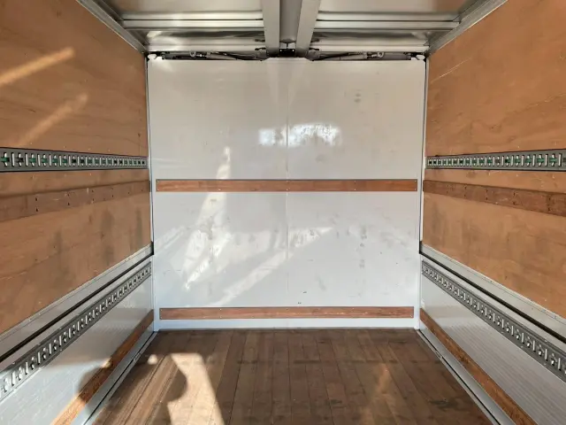 日野 レンジャー 2PG-FD2ABG(2WD)の写真13