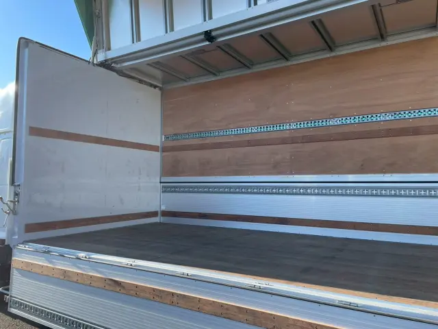 日野 レンジャー 2PG-FD2ABG(2WD)の写真17