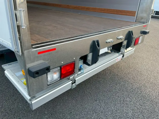 日野 レンジャー 2PG-FD2ABG(2WD)の写真15