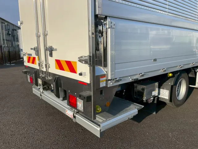 日野 レンジャー 2PG-FD2ABG(2WD)の写真17