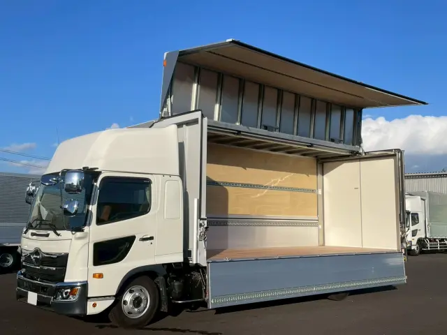 日野 レンジャー 2PG-FD2ABG(2WD)の写真1