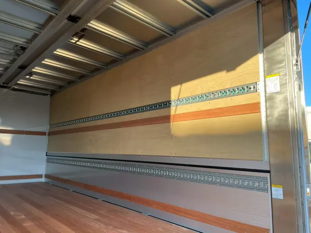 日野 レンジャー 2PG-FD2ABG(2WD)の写真12