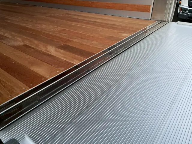 日野 レンジャー 2PG-FD2ABG(2WD)の写真18