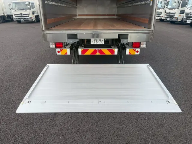 日野 レンジャー 2PG-FD2ABG(2WD)の写真21