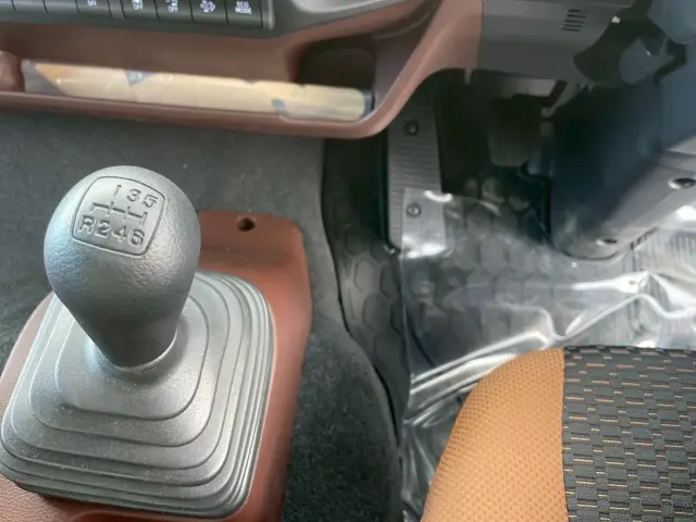 日野 レンジャー 2PG-FD2ABG(2WD)の写真37