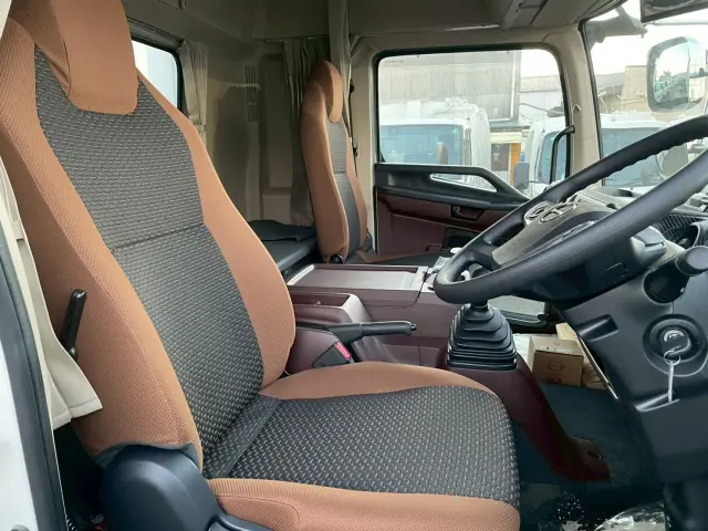 日野 レンジャー 2PG-FD2ABG(2WD)の写真32