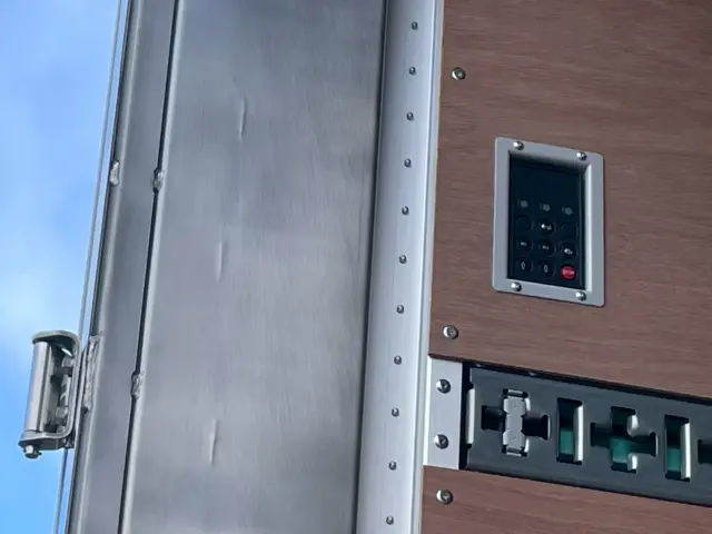 日野 レンジャー 2PG-FD2ABG(2WD)の写真14