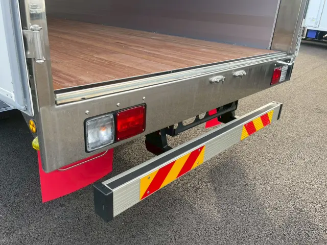 日野 レンジャー 2PG-FD2ABG(2WD)の写真16