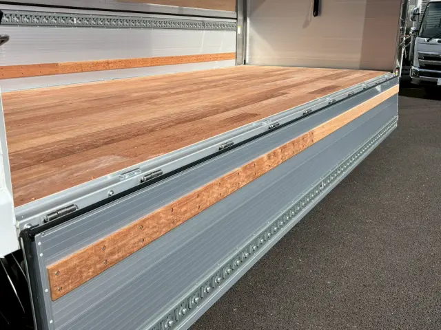 日野 レンジャー 2PG-FD2ABG(2WD)の写真21