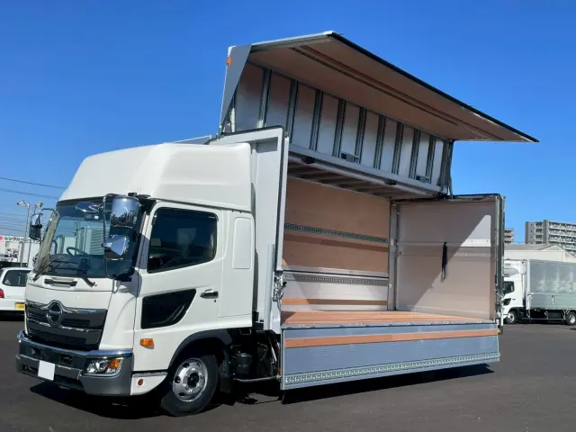 日野 レンジャー 2PG-FD2ABG(2WD)の写真1