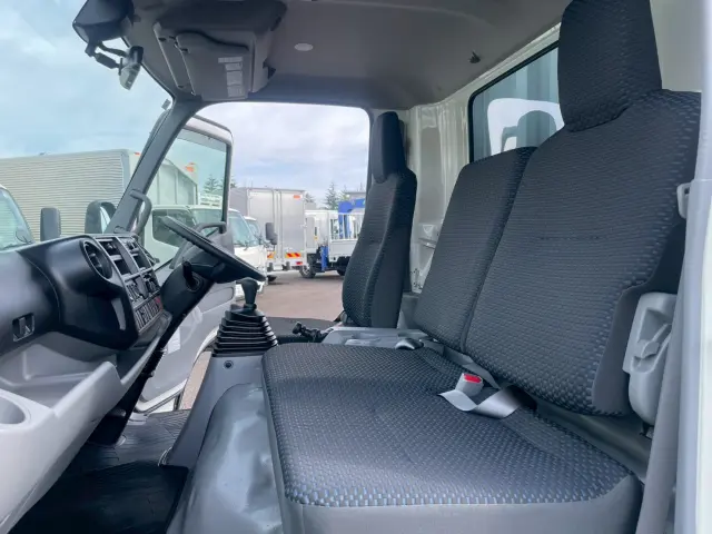 日野 デュトロ 2KG-XZU712M(2WD)の写真29