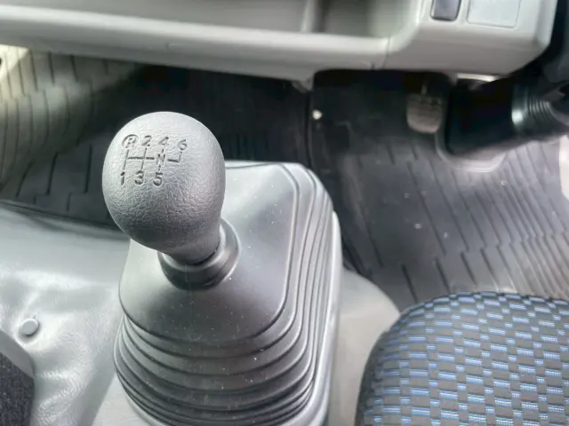 日野 デュトロ 2KG-XZU712M(2WD)の写真31