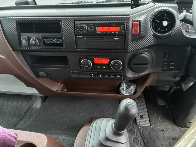 日野 プロフィア 2PG-FD2ABG(2WD)の写真34