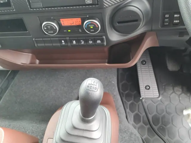 日野 レンジャー 2PG-FD2ABG(2WD)の写真42