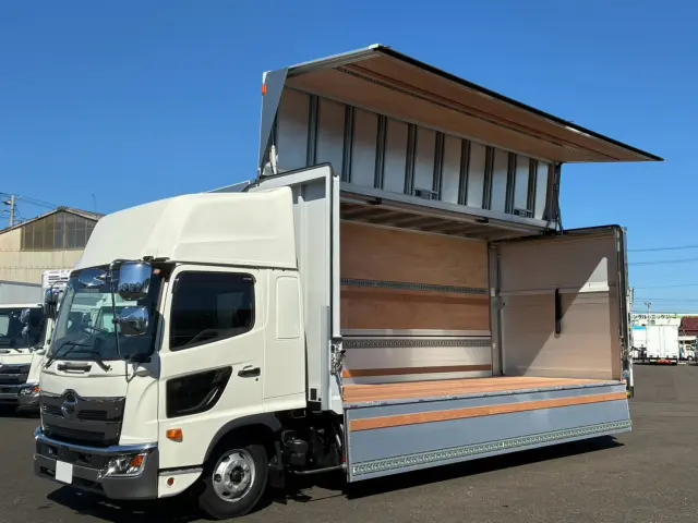 日野 レンジャー 2PG-FD2ABG(2WD)の写真1