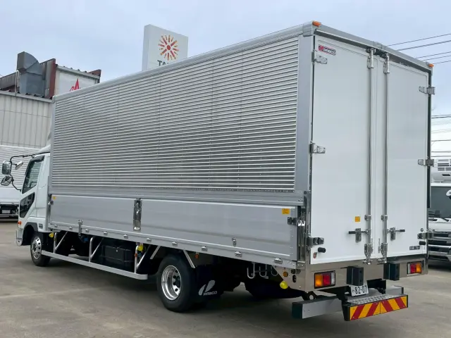 三菱 ファイター 2KG-FK65F(2WD)の写真6