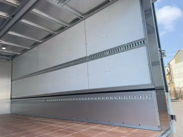 三菱 ファイター 2KG-FK65F(2WD)の写真13