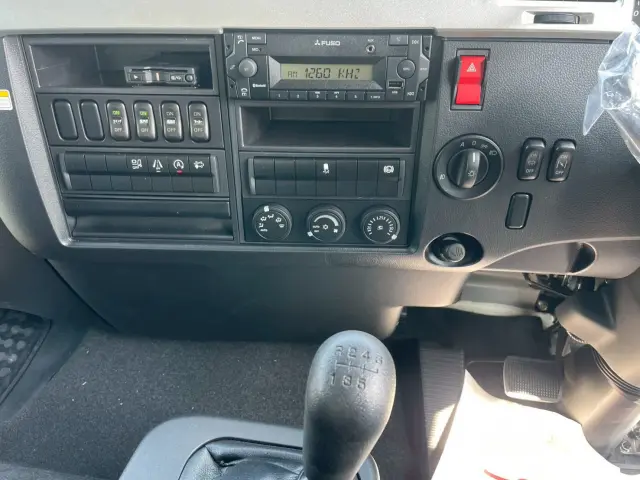 三菱 ファイター 2KG-FK65F(2WD)の写真34