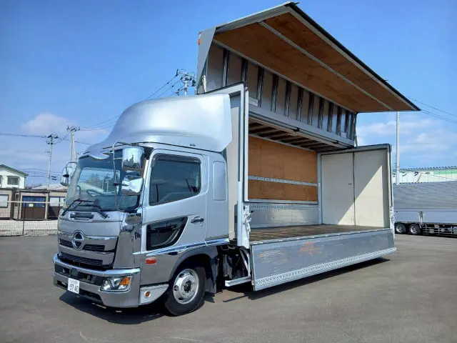 日野 レンジャー 2PG-FD2ABG(2WD)の写真1