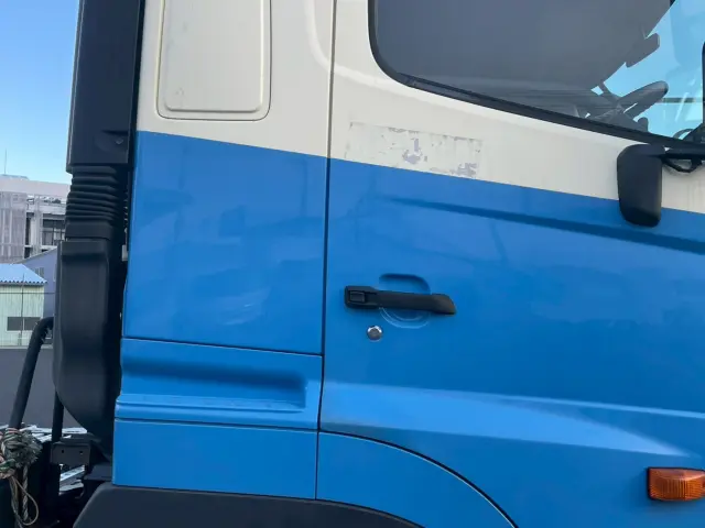 日野 プロフィア 2DG-SH1EDGG(2WD)の写真9