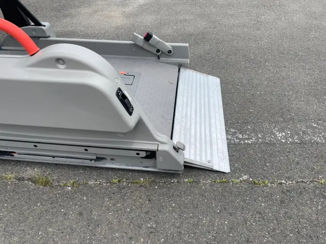 日産 キャラバン CBF-CS4E26改(2WD)の写真20