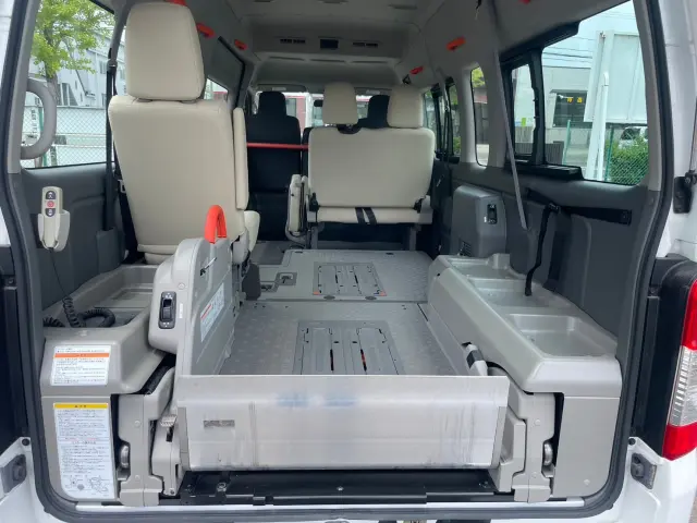 日産 キャラバン CBF-CS4E26改(2WD)の写真21