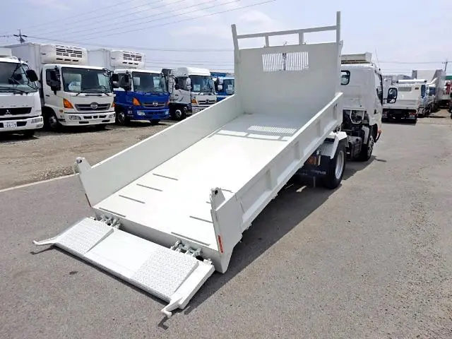 日野 デュトロ TKG-XZU620T(2WD)の写真9