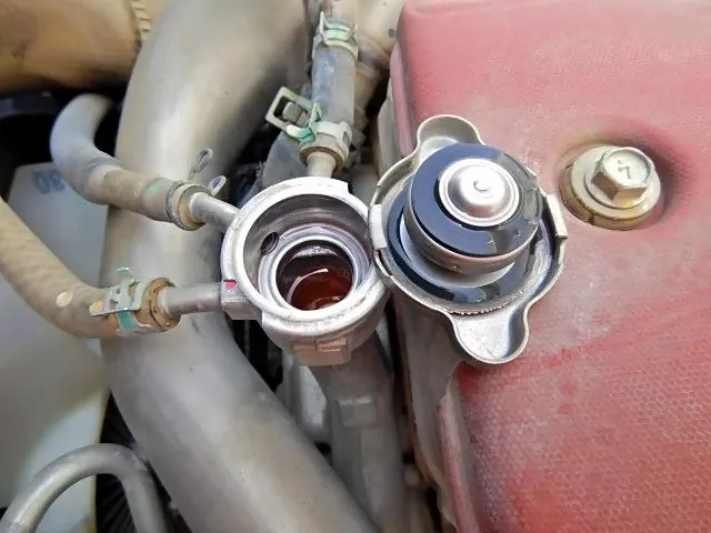 日野 デュトロ TKG-XZU620T(2WD)の写真28