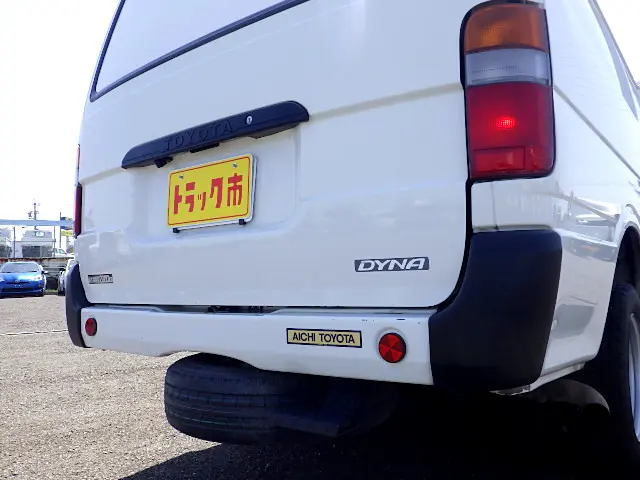 トヨタ ダイナ TKG-XZC605V(2WD)の写真7