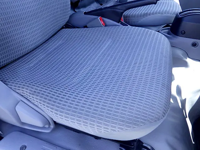 トヨタ ダイナ TKG-XZC605V(2WD)の写真33