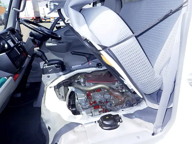 トヨタ ダイナ TKG-XZC605V(2WD)の写真50