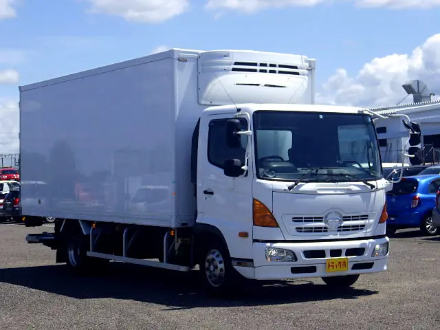 日野 レンジャー TKG-FC9JJAA(2WD)の写真3