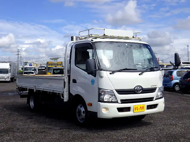 トヨタ ダイナ TDG-XZU710(2WD)の写真3