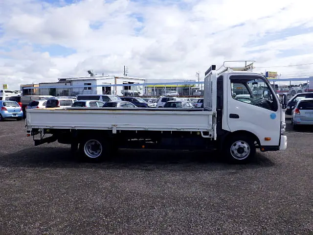 トヨタ ダイナ TDG-XZU710(2WD)の写真5