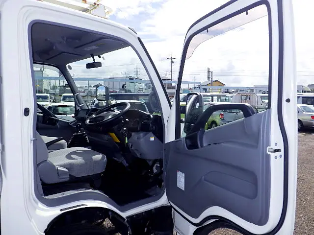 トヨタ ダイナ TDG-XZU710(2WD)の写真28