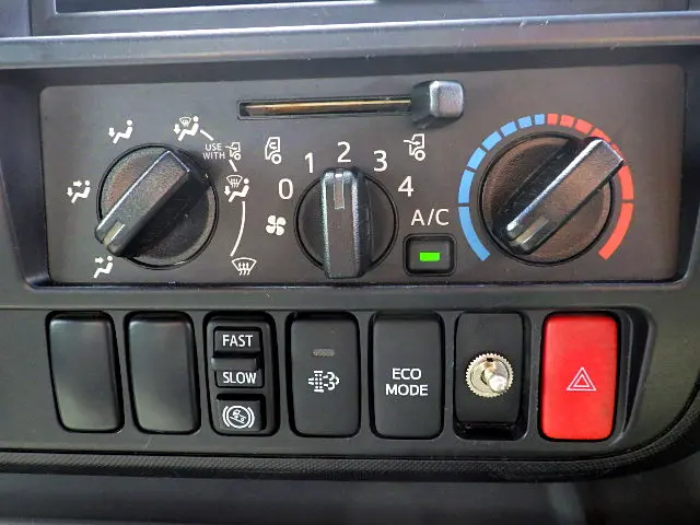 トヨタ ダイナ TDG-XZU710(2WD)の写真33